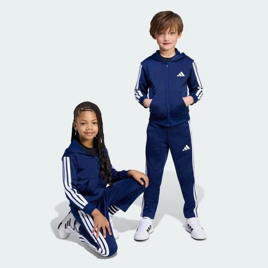 Zdjęcie produktu Dziecięcy dres Essentials Adidas