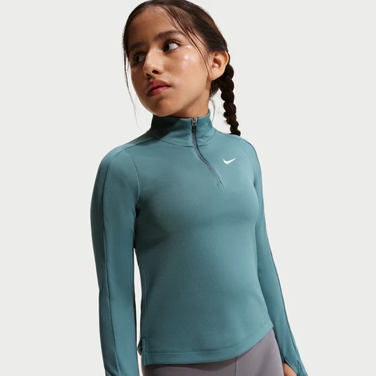 Zdjęcie produktu Dziewczęca koszulka z długim rękawem i zamkiem 1/4 Dri-FIT Nike - Szary