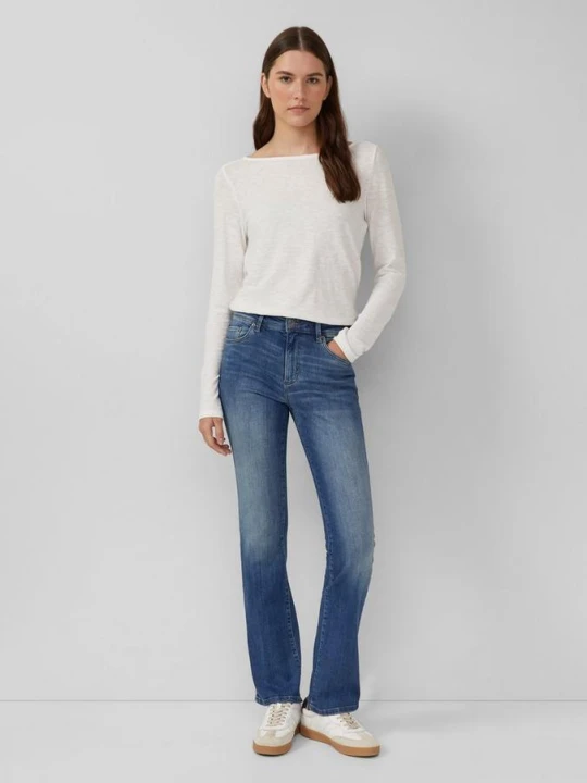 Zdjęcie produktu Dżinsy Beverly / Slim Fit / Mid Rise / Bootcut Leg s.Oliver niebieski