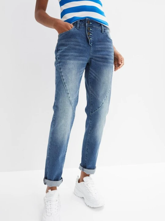Zdjęcie produktu Dżinsy boyfriend, niski stan, ze stretchem BonPrix niebieski