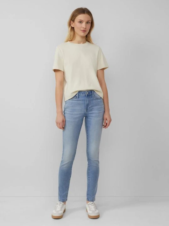 Zdjęcie produktu Dżinsy Izabell / Skinny Fit / Mid Rise / Skinny Leg s.Oliver niebieski