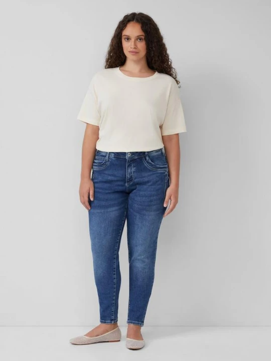 Zdjęcie produktu Dżinsy / Skinny Fit / Mid Rise / Skinny Leg QS niebieski