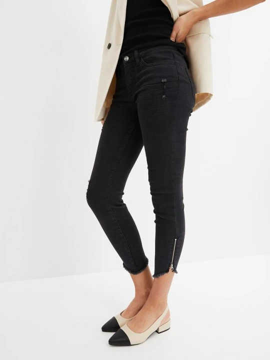 Zdjęcie produktu Dżinsy Skinny, mid waist ze stretchem BonPrix czarny