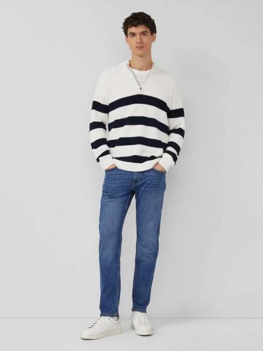 Zdjęcie produktu Dżinsy / slim fit / średni stan / wąska nogawka / gumka s.Oliver niebieski