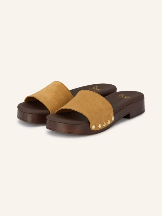 Zdjęcie produktu È Mia Klapki Z Nitami braun E Mia KONIAKOWY
