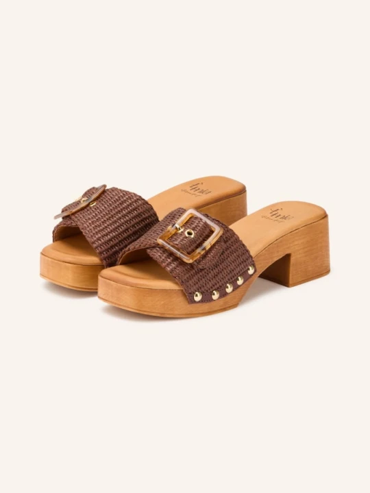 Zdjęcie produktu È Mia Plateau-Mules Z Nitami braun E Mia BRĄZOWY