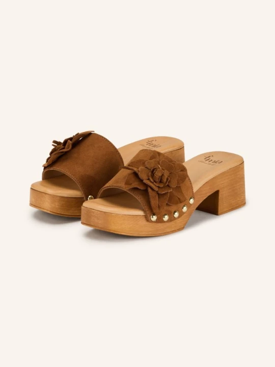 Zdjęcie produktu È Mia Plateau-Mules Z Nitami braun E Mia KONIAKOWY