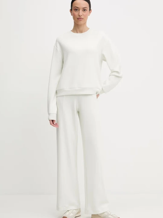 Zdjęcie produktu EA7 Emporio Armani dres beżowy