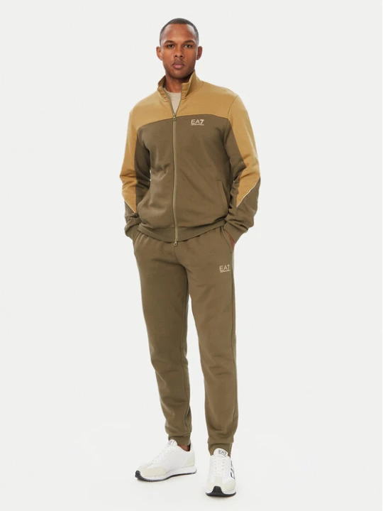 Zdjęcie produktu EA7 Emporio Armani Dres 7M002405 AF10377 U7014 Khaki Regular Fit