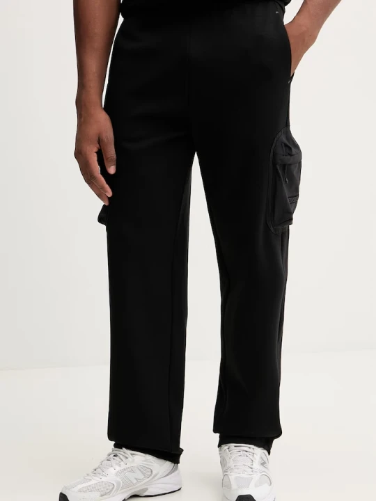 Zdjęcie produktu EA7 Emporio Armani spodnie dresowe czarny