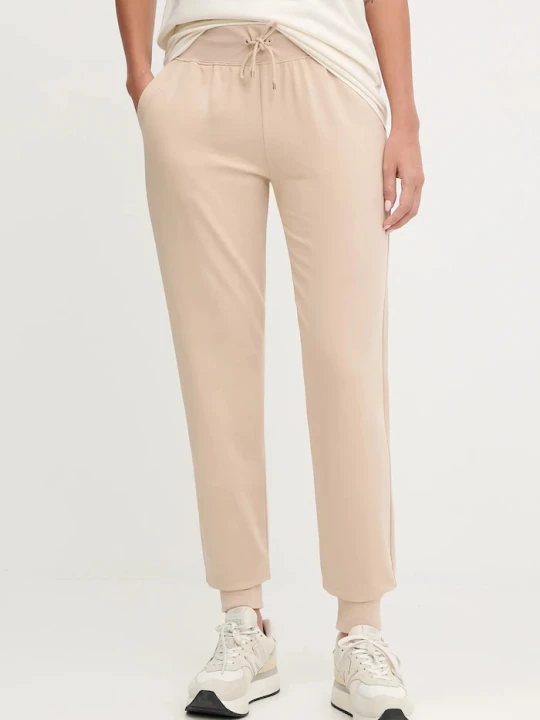 Zdjęcie produktu EA7 Emporio Armani spodnie dresowe beżowy