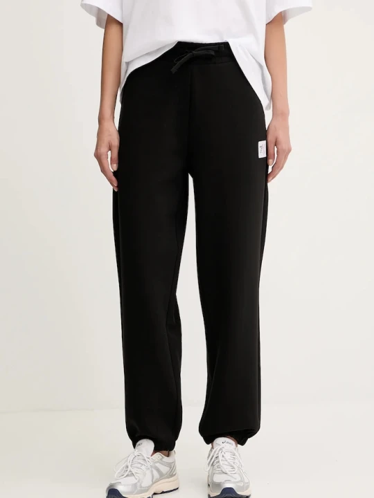Zdjęcie produktu EA7 Emporio Armani spodnie dresowe czarny