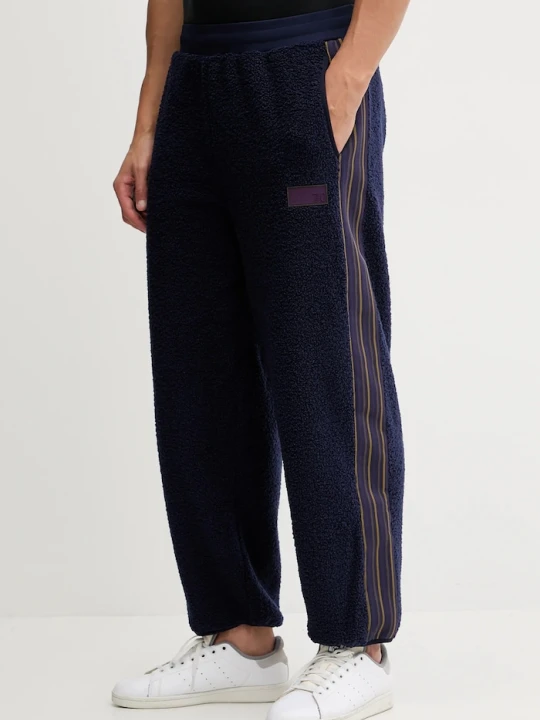 Zdjęcie produktu EA7 Emporio Armani spodnie dresowe granatowy