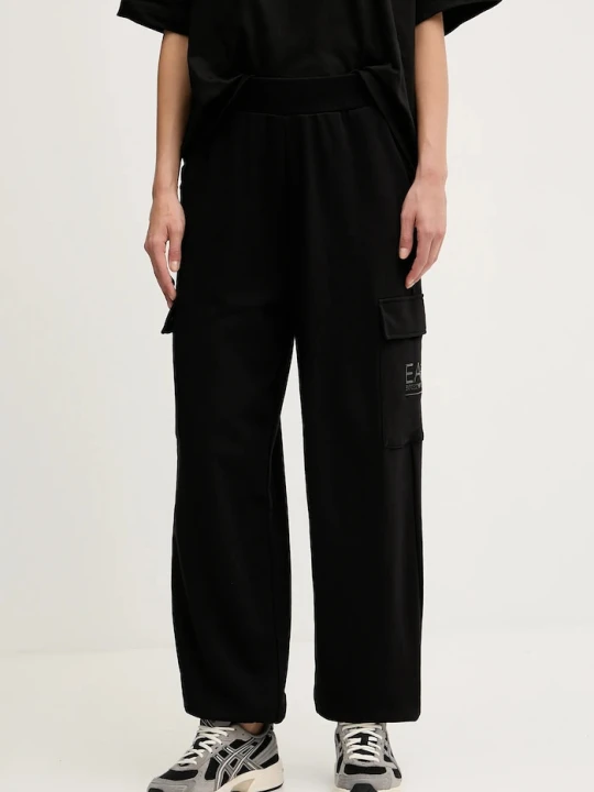 Zdjęcie produktu EA7 Emporio Armani spodnie dresowe czarny