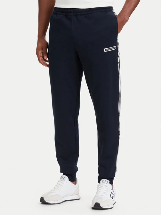 Zdjęcie produktu EA7 Emporio Armani Spodnie dresowe 7M002198 AF10377 UB102 Granatowy Slim Fit