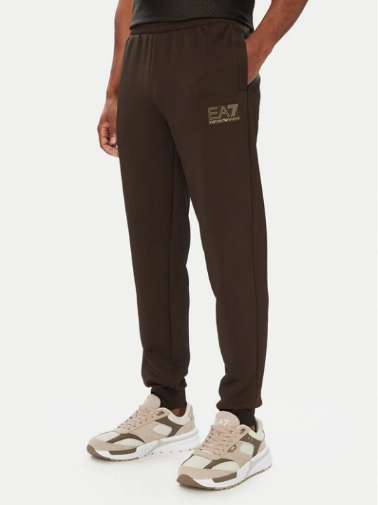 Zdjęcie produktu EA7 Emporio Armani Spodnie dresowe 7M002248 AF26242 U6027 Brązowy ciemny Regular Fit