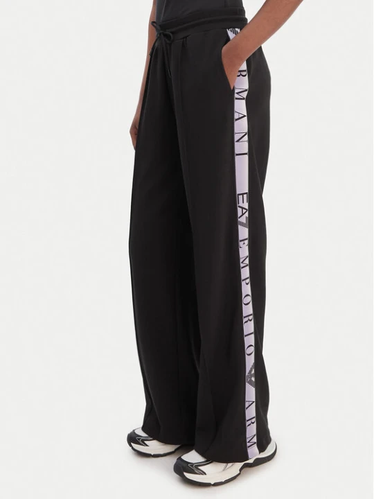 Zdjęcie produktu EA7 Emporio Armani Spodnie dresowe 7W001155 AF12501 UC001 Czarny Relaxed Fit