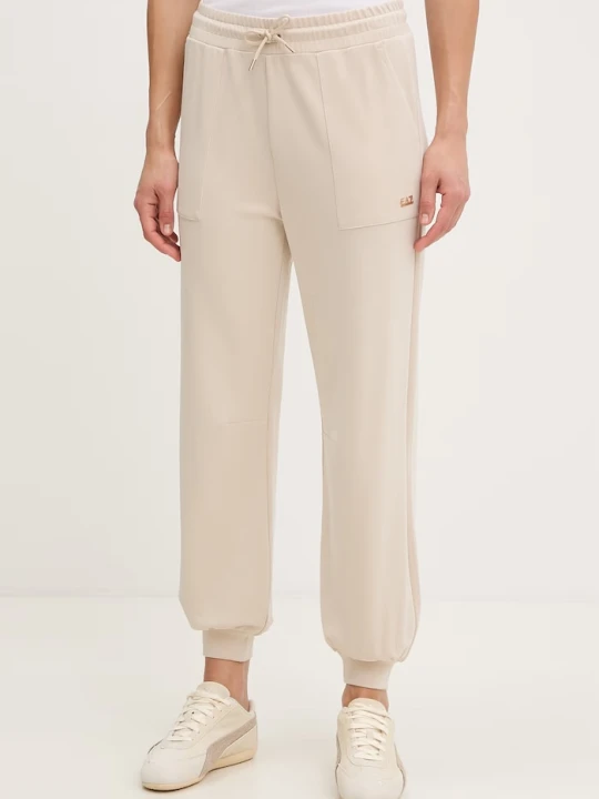 Zdjęcie produktu EA7 Emporio Armani spodnie dresowe damskie z modalem beżowy