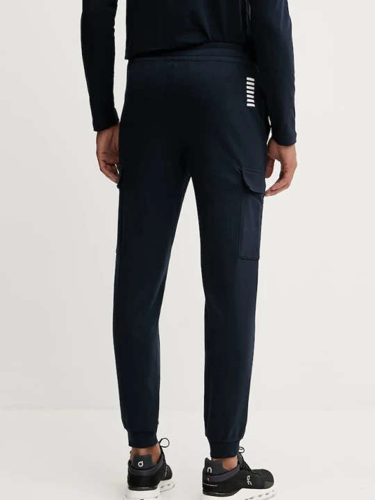 Zdjęcie produktu EA7 Emporio Armani spodnie dresowe męskie bawełniane granatowy