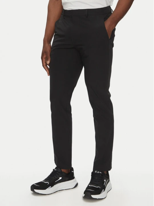 Zdjęcie produktu EA7 Emporio Armani Spodnie materiałowe 7M000509 AF14589 UC001 Czarny Slim Fit
