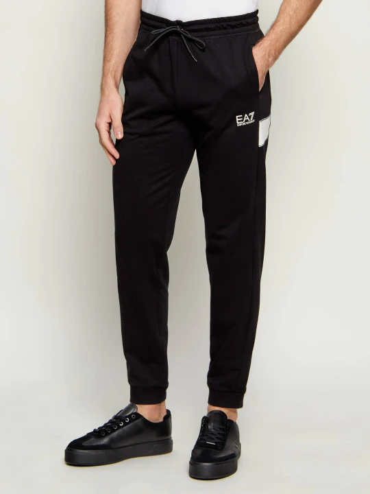 Zdjęcie produktu EA7 Spodnie dresowe | Regular Fit czarny