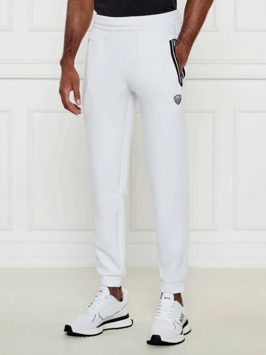 Zdjęcie produktu EA7 Spodnie dresowe | Regular Fit biały