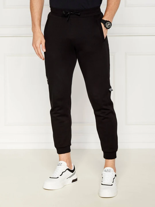 Zdjęcie produktu EA7 Spodnie dresowe | Regular Fit czarny