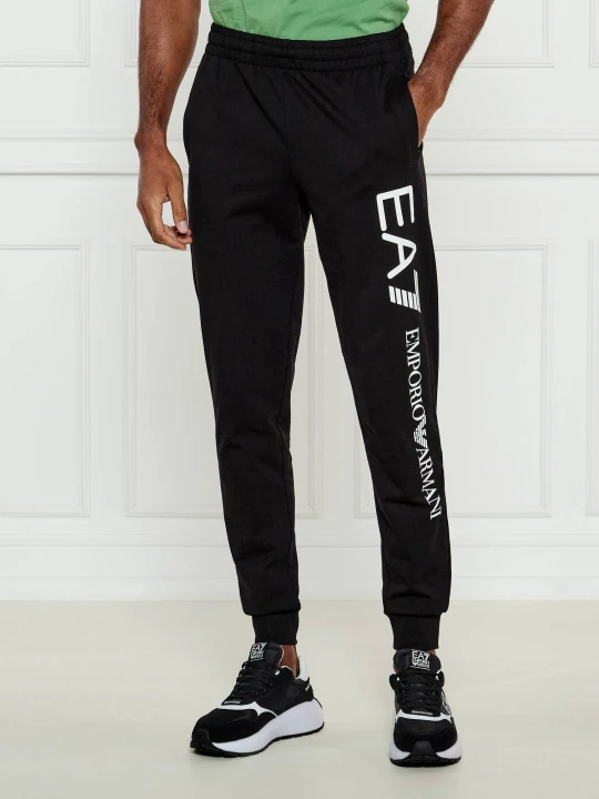 Zdjęcie produktu EA7 Spodnie dresowe | Slim Fit czarny