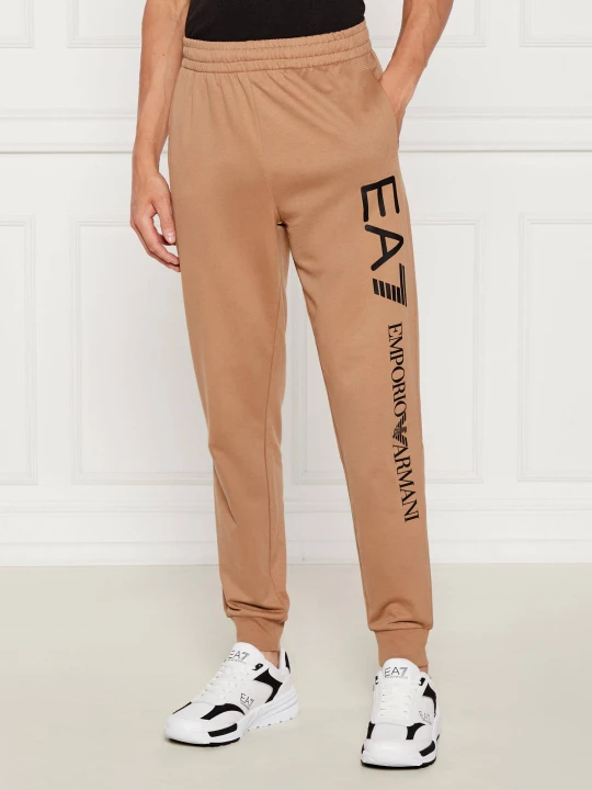 Zdjęcie produktu EA7 Spodnie dresowe | Slim Fit camel