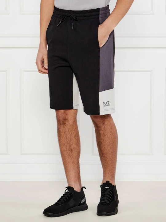 Zdjęcie produktu EA7 Szorty | Regular Fit czarny