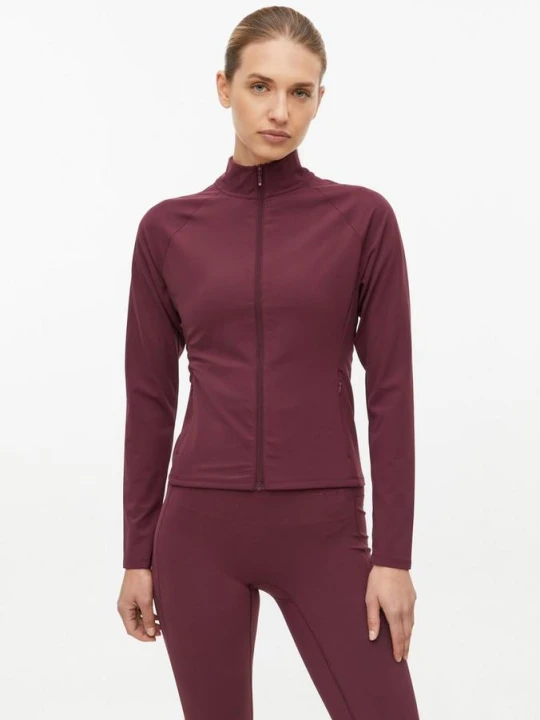 Zdjęcie produktu Elastyczna kurtka sportowa z kieszeniami Slim Fit s.Oliver czerwony