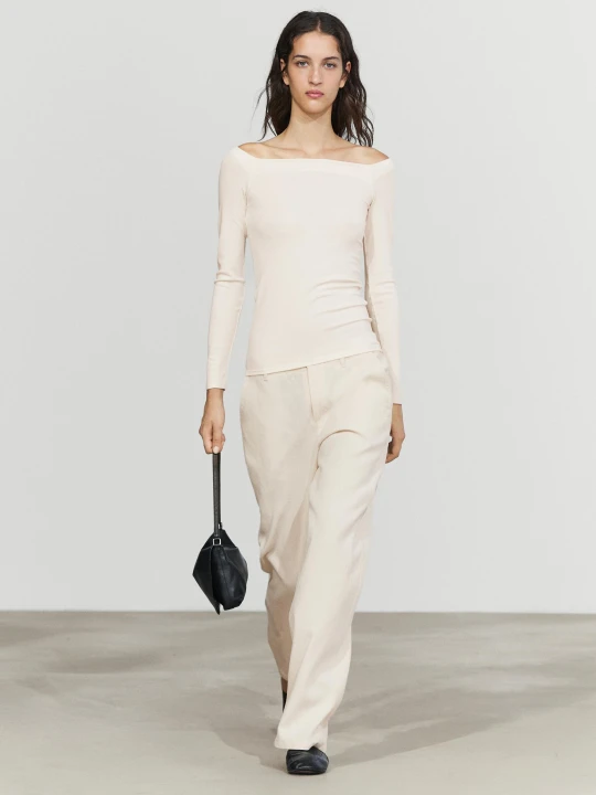 Zdjęcie produktu Elastyczny Top Z Długim Rękawem - Surowy - Massimo Dutti - Female