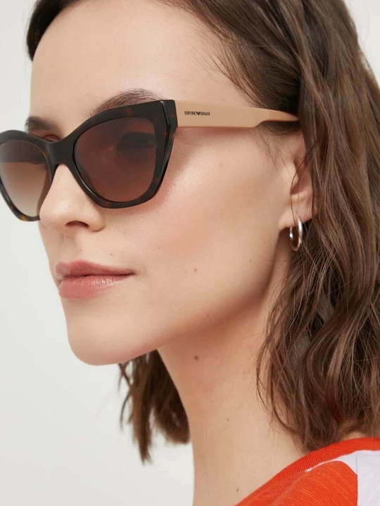 Zdjęcie produktu Emporio Armani okulary przeciwsłoneczne brązowy