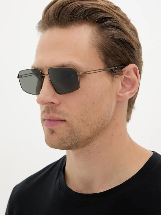 Zdjęcie produktu Emporio Armani okulary przeciwsłoneczne męskie złoty