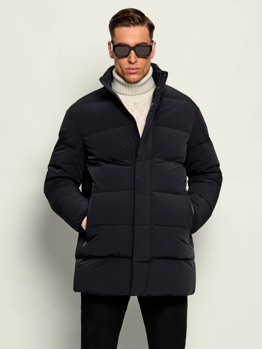 Zdjęcie produktu Emporio Armani Puchowa kurtka | Regular Fit czarny