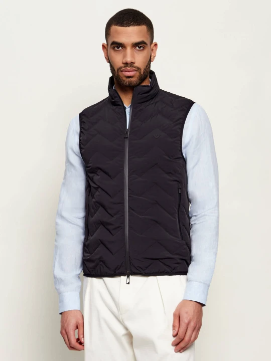 Zdjęcie produktu Emporio Armani Puchowy bezrękawnik | Regular Fit czarny