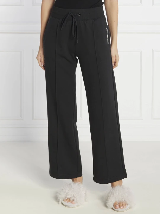 Zdjęcie produktu Emporio Armani Spodnie dresowe LOUNGEWEAR | Regular Fit czarny