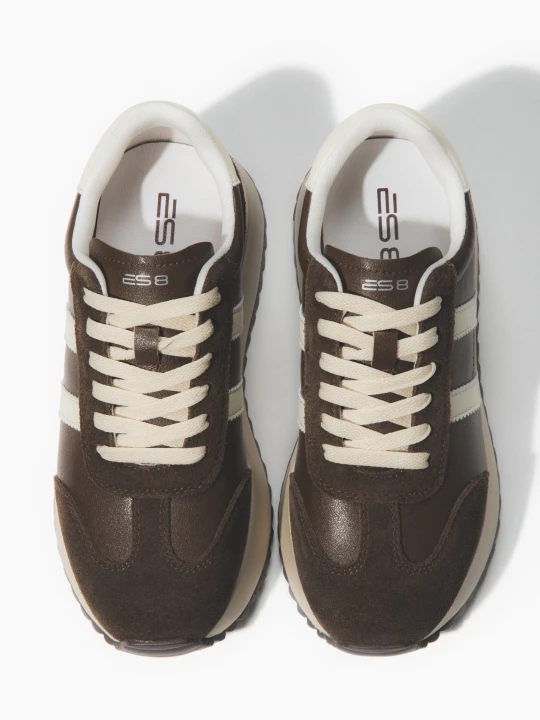 Zdjęcie produktu ES8: Ciemnobrązowe sneakersy damskie ze skóry naturalnej i weluru brązowy