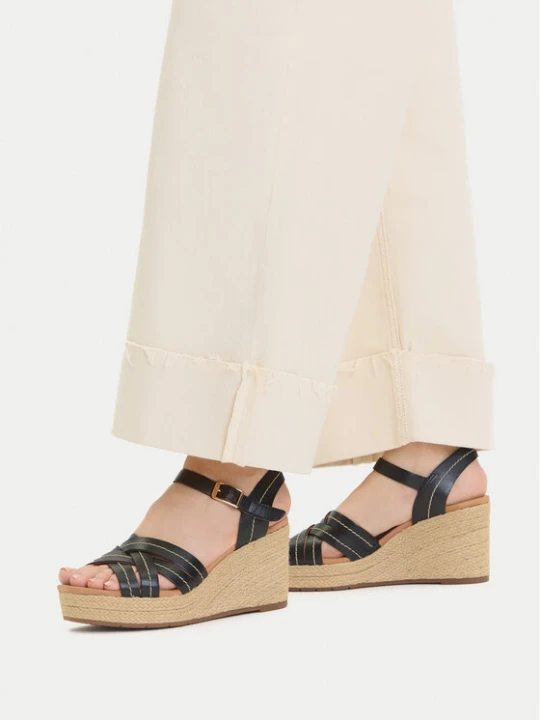 Zdjęcie produktu Espadryle Clarks Sabina Strap 26181462 Czarny