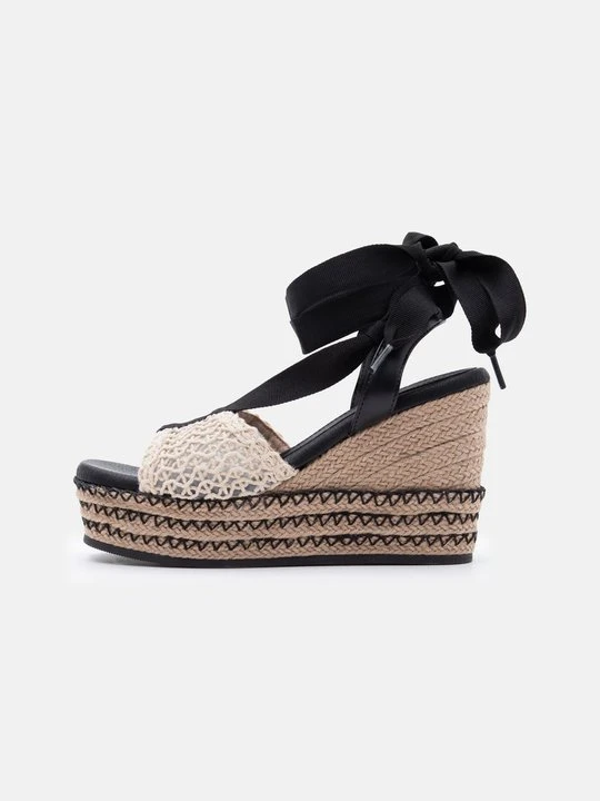 Zdjęcie produktu Espadryle Gioseppo mleczny