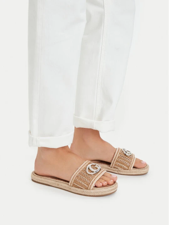Zdjęcie produktu Espadryle Guess FLJKLI FAB03 Beżowy