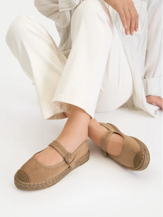 Zdjęcie produktu Espadryle Roxy CEO-WSS990-270 Beżowy ciemny