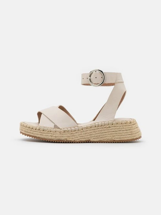 Zdjęcie produktu Espadryle Topshop mleczny