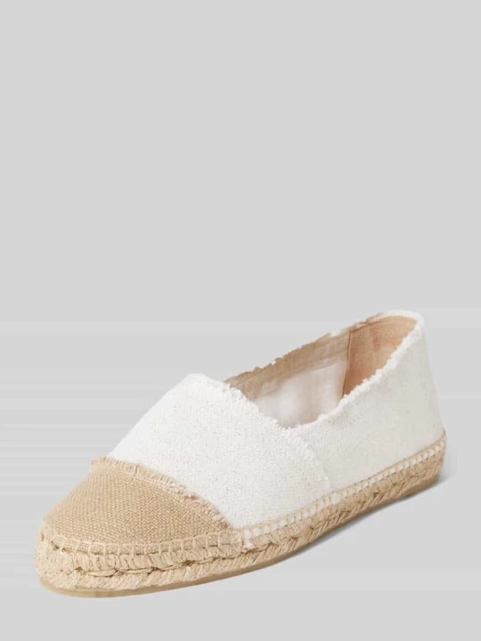 Zdjęcie produktu Espadryle z fakturowanym wzorem model ‘KAMPALA’ Castañer Biały