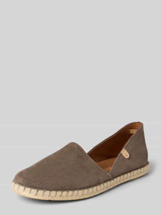 Zdjęcie produktu Espadryle ze skóry z naszywką z logo model 'CARMEN' Verbenas Średnioszary