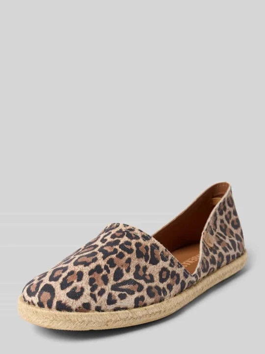Zdjęcie produktu Espadryle ze zwierzęcym wzorem model ‘CARMEN LEOPARDO’ Verbenas Camel