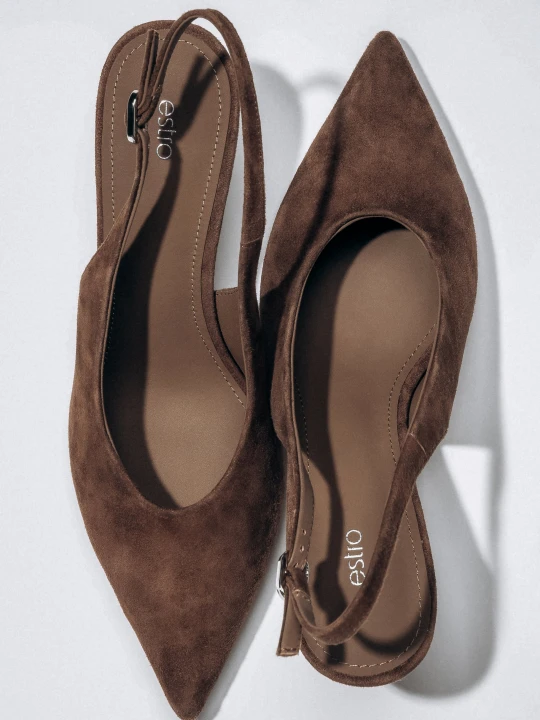 Zdjęcie produktu Estro: Ciemnobrązowe welurowe czółenka damskie typu slingback na obcasie ciemnobrązowy