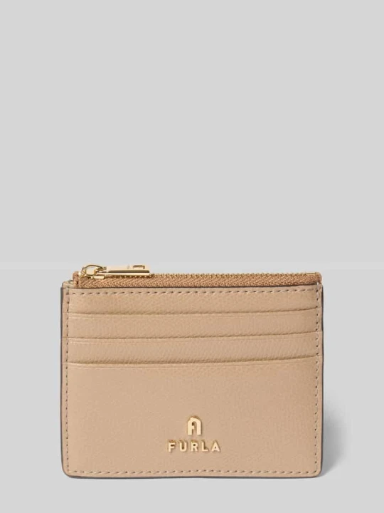 Zdjęcie produktu Etui na karty z detal z logo model 'CAMELIA' Furla Gliniany