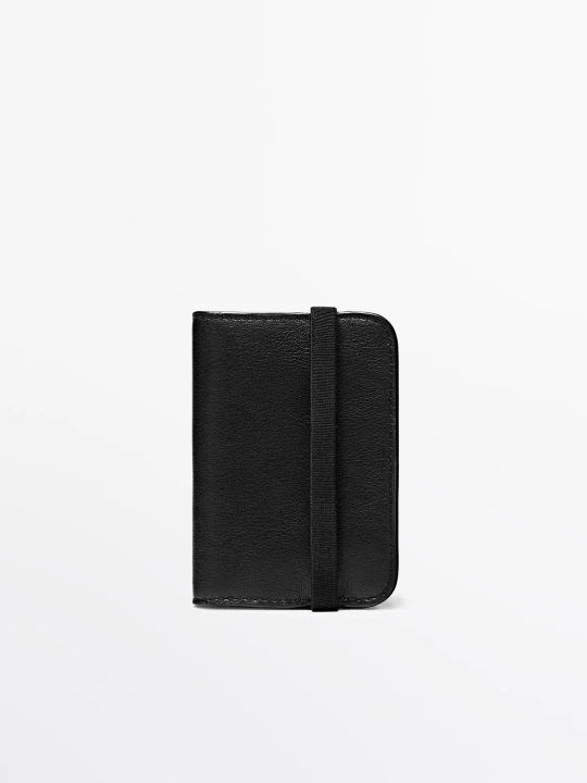 Zdjęcie produktu Etui Na Karty Ze Skóry Nappa Z Klapą - Czarny - Massimo Dutti - Male