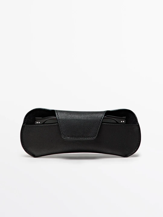 Zdjęcie produktu Etui Na Okulary Przeciwsłoneczne Ze Skóry Nappa - Czarny - Massimo Dutti - Male